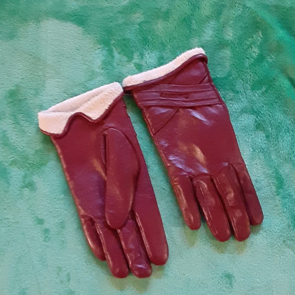 Burgundy Leather Gloves